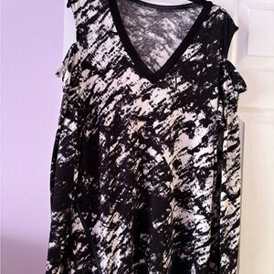 Black and White Abstract Print cold shoulder shirt